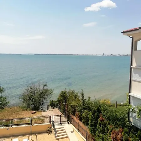 хоризонт м * 스베티 블라스